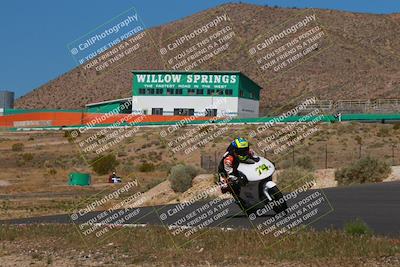 media/Apr-19-2025-AHRMA (Sat) [[3d98ca3309]]/Practice/Group 4/Turn 6/